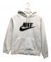 NIKE（ナイキ）の古着「Leather Applique Hooded Sweatshirt」｜ホワイト