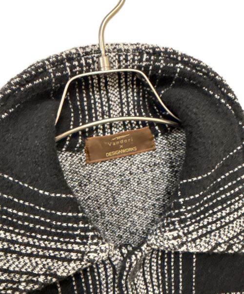 Vandori（ヴァンドリ）Vandori (ヴァンドリ) DESIGNWORKS (デザインワークス) ニットシャツブルゾン ブラック×ホワイト サイズ:SIZE Mの古着・服飾アイテム