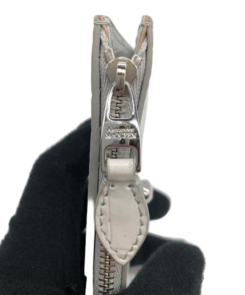 ALEXANDER McQUEEN（アレキサンダーマックイーン）ALEXANDER McQUEEN (アレキサンダーマックイーン) Leather Card Case ホワイトの古着・服飾アイテム