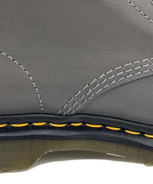 Dr.Martens（ドクターマーチン）Dr.Martens (ドクターマーチン) ブーツ グレー サイズ:US7の古着・服飾アイテム