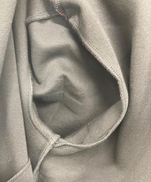 TOYOTA GAZOO Racing（トヨタガズーレーシング）TOYOTA GAZOO Racing (トヨタガズーレーシング) ジップアップパーカー ブラック×レッド サイズ:Sの古着・服飾アイテム