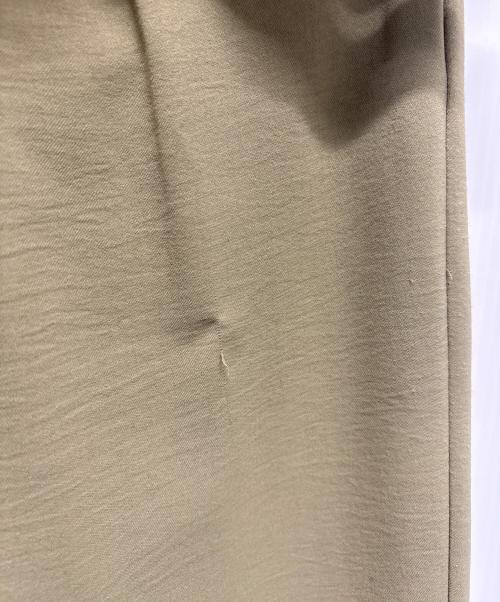 CLANE（クラネ）CLANE (クラネ) HIGH WAIST SUSPENDER PANTS オリーブ サイズ:SIZE 2の古着・服飾アイテム