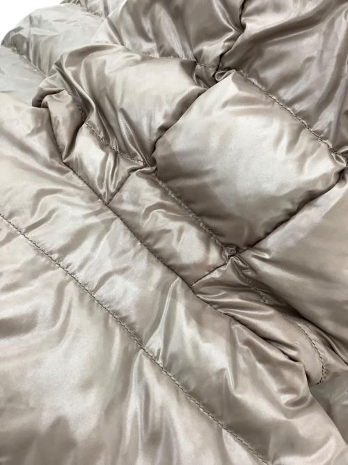 DUVETICA（デュベティカ）DUVETICA (デュベティカ) ダウンコート ベージュ サイズ:SIZE　40の古着・服飾アイテム