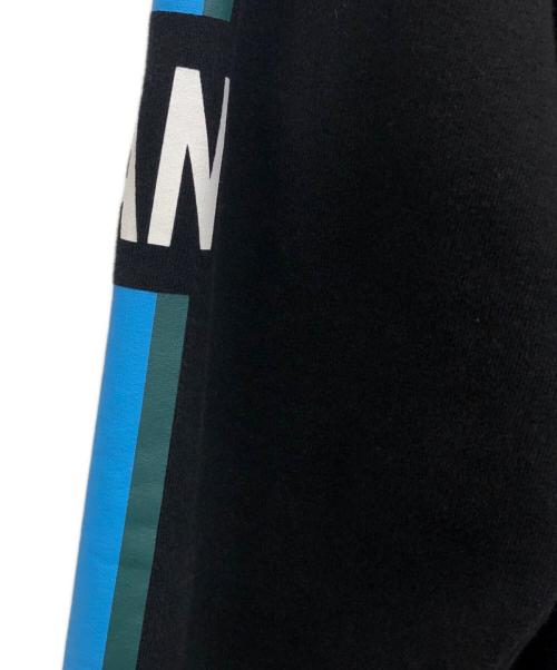 DSQUARED2（ディースクエアード）DSQUARED2 (ディースクエアード) プルオーバーパーカー ブラック サイズ:Sの古着・服飾アイテム