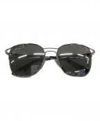 PRADAプラダ）の古着「ティアドロップサングラス」｜シルバー×グレー