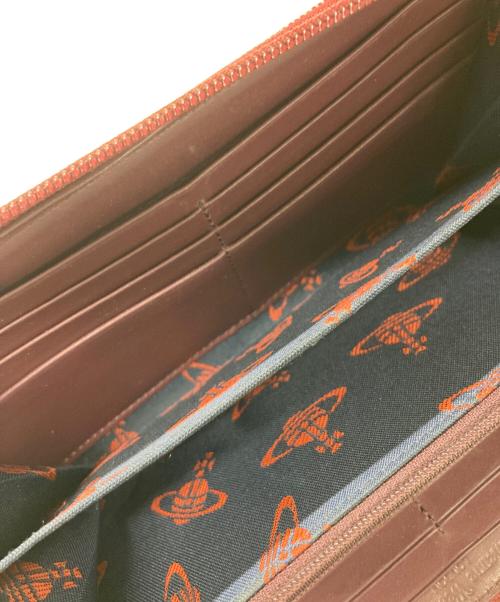 Vivienne Westwood（ヴィヴィアンウエストウッド）Vivienne Westwood (ヴィヴィアンウエストウッド) 長財布 ベージュの古着・服飾アイテム