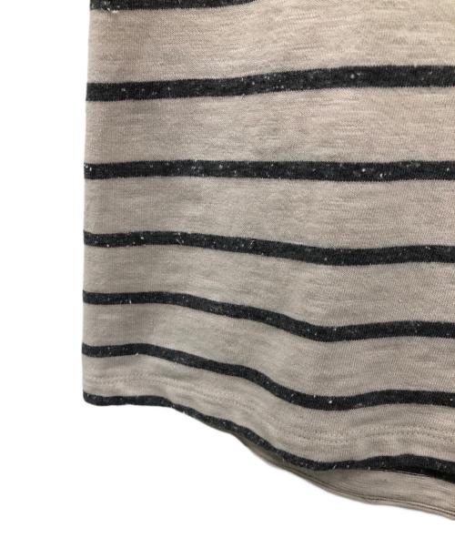 Saint Laurent Paris（サンローランパリ）Saint Laurent Paris (サンローランパリ) 半袖カットソー ベージュ×グレー サイズ:XSの古着・服飾アイテム