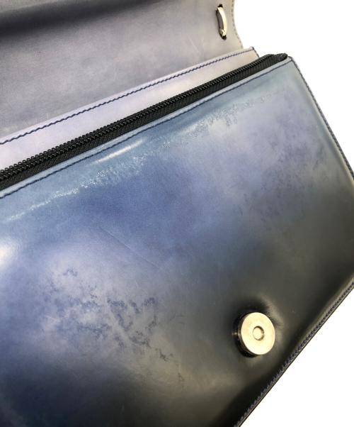 Salvatore Ferragamo（サルヴァトーレ フェラガモ）Salvatore Ferragamo (サルヴァトーレ フェラガモ) ショルダーバッグ ネイビーの古着・服飾アイテム