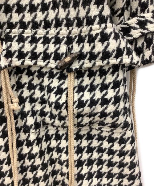 SUGARHILL（シュガーヒル）SUGARHILL (シュガーヒル) ダッフルコート ホワイト×ブラック サイズ:0サイズ 未使用品の古着・服飾アイテム