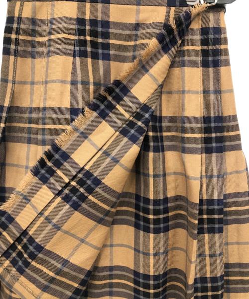 O'NEIL OF DUBLIN（オニールオブダブリン）O'NEIL OF DUBLIN (オニールオブダブリン) キルトスカート ブラウン×ネイビー サイズ:44の古着・服飾アイテム