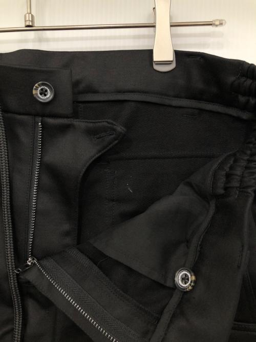 1PIU1UGUALE3 RELAX（ウノピゥウノウグァーレトレ リラックス）1PIU1UGUALE3 RELAX (ウノピゥウノウグァーレトレ リラックス) リラックススリムカーゴパンツ　USB-23093 ブラック サイズ:XL 未使用品の古着・服飾アイテム