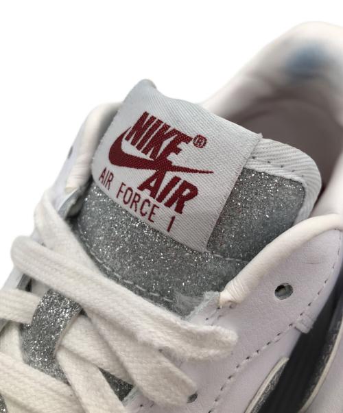 NIKE（ナイキ）NIKE (ナイキ) AIR FORCE 1 LOW ローカットスニーカー ホワイト×シルバー サイズ:7.5の古着・服飾アイテム