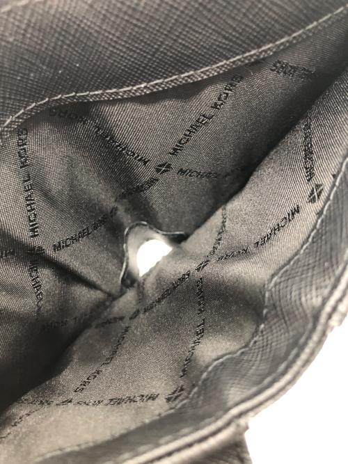 MICHAEL KORS（マイケル・コース）MICHAEL KORS (マイケルコース) コンパクトウォレット ブラックの古着・服飾アイテム