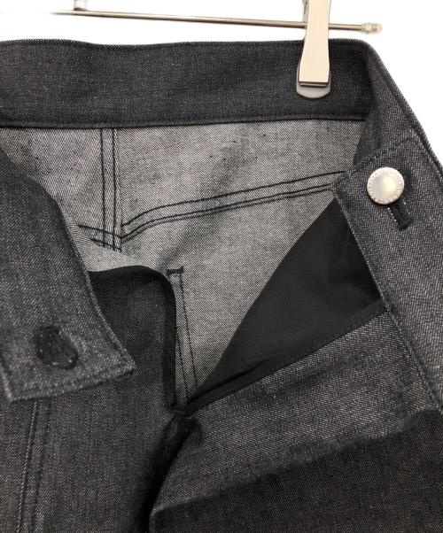 JOHN LAWRENCE SULLIVAN（ジョン ローレンス サリバン）JOHN LAWRENCE SULLIVAN (ジョン ローレンス サリバン) Rigid Denim Wide Pants（リキッドデニムワイドパンツ） ブラック サイズ:Mの古着・服飾アイテム