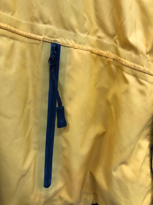 MAMMUT（マムート）MAMMUT (マムート) マウンテンパーカー ブラック×イエロー サイズ:SIZE　Lの古着・服飾アイテム