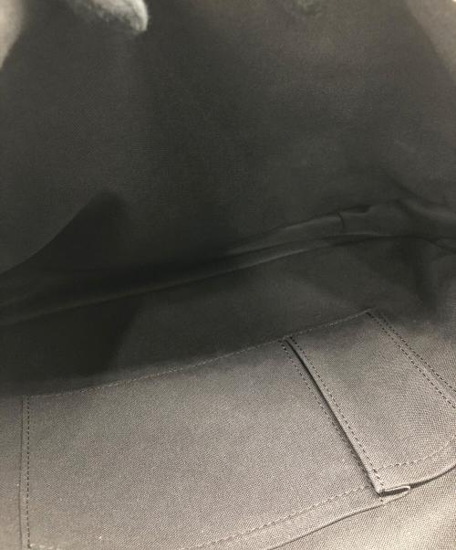 LOUIS VUITTON（ルイ ヴィトン）LOUIS VUITTON (ルイ ヴィトン) メッセンジャーバッグ ブラックの古着・服飾アイテム