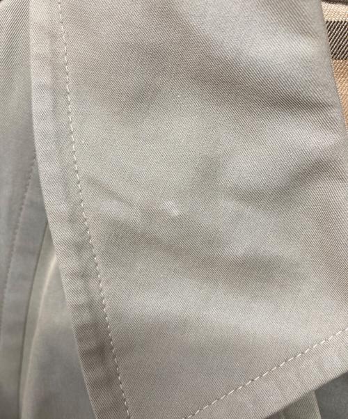 BURBERRY（バーバリー）BURBERRY (バーバリー) トレンチコート カーキ サイズ:Ｍの古着・服飾アイテム