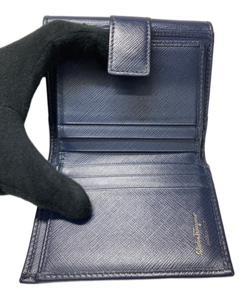 Salvatore Ferragamo（サルヴァトーレ フェラガモ）Salvatore Ferragamo (サルヴァトーレ フェラガモ) コンパクトウォレット ネイビーの古着・服飾アイテム