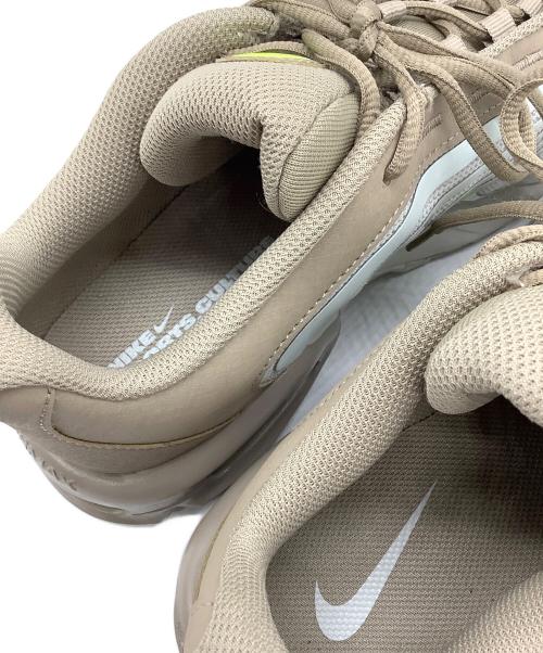 NIKE（ナイキ）NIKE (ナイキ) ローカットスニーカー ブラウン サイズ:SIZE　26.5㎝の古着・服飾アイテム