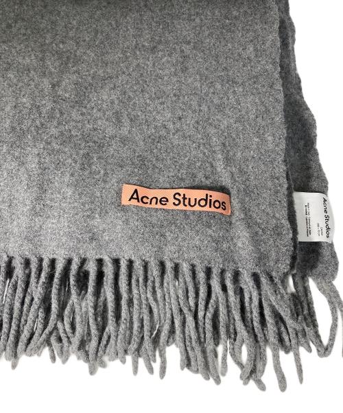Acne studios（アクネ ストゥディオス）Acne studios (アクネ ストゥディオス) フリンジウールスカーフ グレーの古着・服飾アイテム