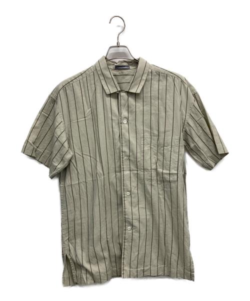ISSEY MIYAKE MEN（イッセイミヤケメン）ISSEY MIYAKE MEN (イッセイミヤケメン) 半袖シャツ ベージュ サイズ:SIZE Mの古着・服飾アイテム
