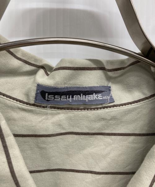 ISSEY MIYAKE MEN（イッセイミヤケメン）ISSEY MIYAKE MEN (イッセイミヤケメン) 半袖シャツ ベージュ サイズ:SIZE Mの古着・服飾アイテム