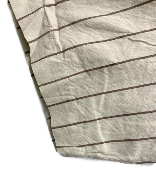 ISSEY MIYAKE MEN（イッセイミヤケメン）ISSEY MIYAKE MEN (イッセイミヤケメン) 半袖シャツ ベージュ サイズ:SIZE Mの古着・服飾アイテム
