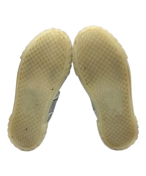 GIUSEPPE ZANOTTI（ジュゼッペザノッティ）GIUSEPPE ZANOTTI (ジュゼッペザノッティ) サンダル ホワイト サイズ:23.5の古着・服飾アイテム