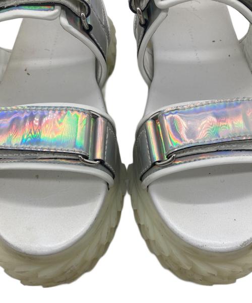 GIUSEPPE ZANOTTI（ジュゼッペザノッティ）GIUSEPPE ZANOTTI (ジュゼッペザノッティ) サンダル ホワイト サイズ:23.5の古着・服飾アイテム