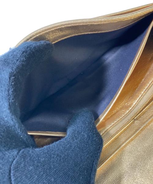 FENDI（フェンディ）FENDI (フェンディ) 長財布 ゴールドの古着・服飾アイテム