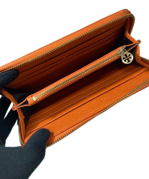 TORY BURCH（トリーバーチ）TORY BURCH (トリーバーチ) ラウンドファスナー財布 オレンジの古着・服飾アイテム