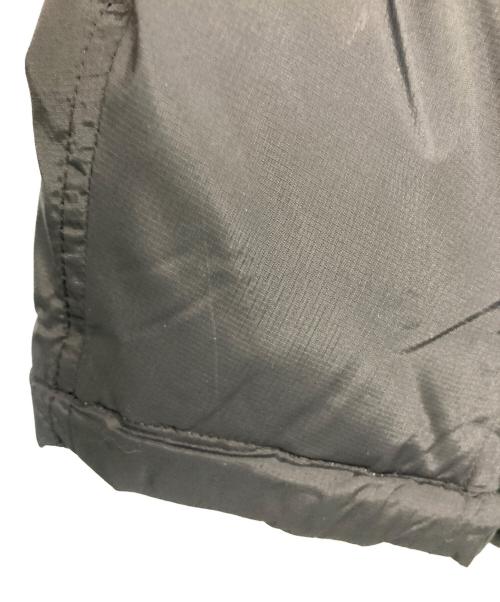 BURBERRY BLACK LABEL（バーバリーブラックレーベル）BURBERRY BLACK LABEL (バーバリーブラックレーベル) ダウンジャケット ベージュ×ブラック サイズ:Lの古着・服飾アイテム