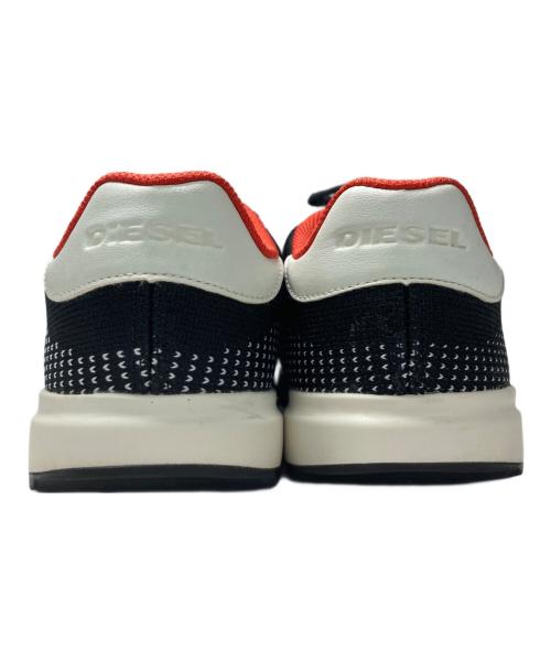 DIESEL（ディーゼル）DIESEL (ディーゼル) ローカットスニーカー ブラック×ホワイト サイズ:26.5の古着・服飾アイテム