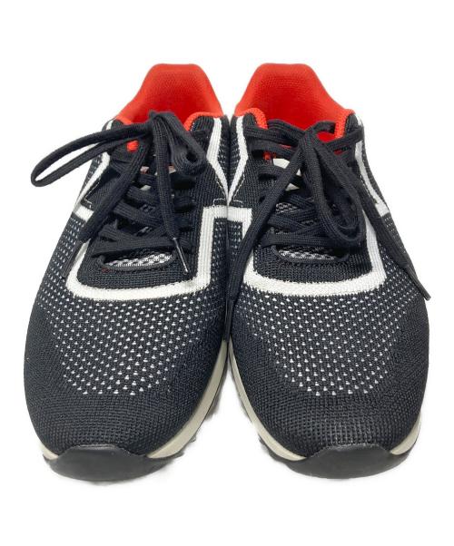 DIESEL（ディーゼル）DIESEL (ディーゼル) ローカットスニーカー ブラック×ホワイト サイズ:26.5の古着・服飾アイテム