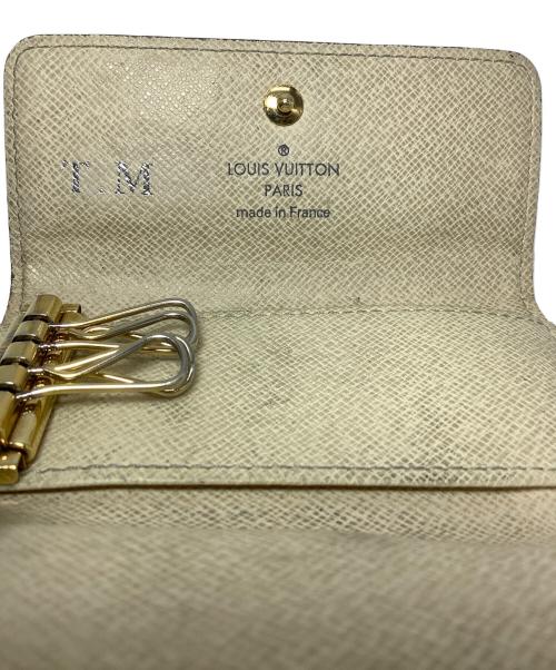 LOUIS VUITTON（ルイ ヴィトン）LOUIS VUITTON (ルイ ヴィトン) キーケース ミュルティクレ4 ホワイトの古着・服飾アイテム