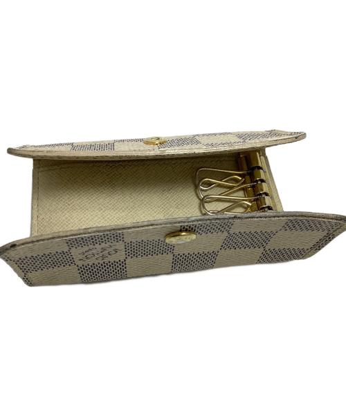 LOUIS VUITTON（ルイ ヴィトン）LOUIS VUITTON (ルイ ヴィトン) キーケース ミュルティクレ4 ホワイトの古着・服飾アイテム