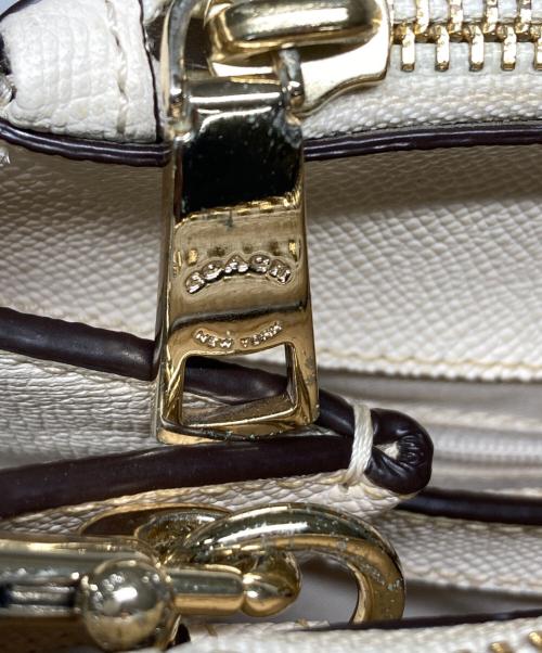 COACH（コーチ）COACH (コーチ) 2WAYショルダーバッグ アイボリーの古着・服飾アイテム