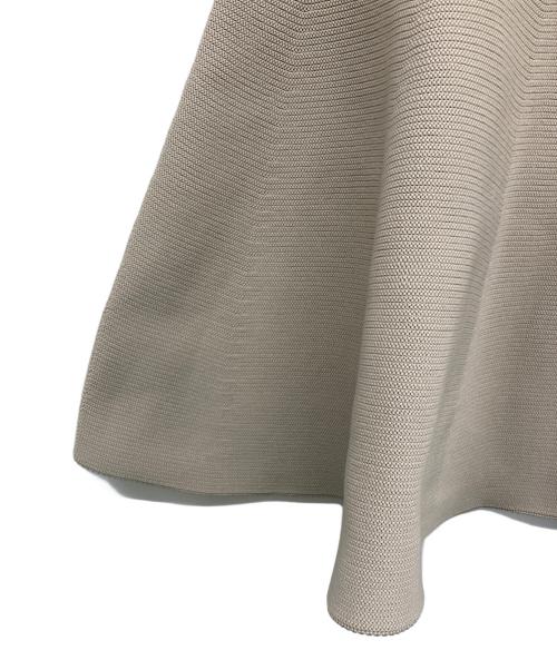 anuans（アニュアンス）anuans (アニュアンス) ノースリーブワンピース ベージュ サイズ:Freeの古着・服飾アイテム