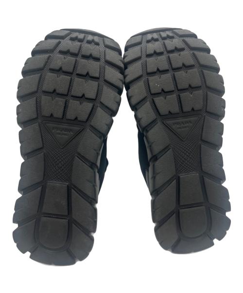 PRADA（プラダ）PRADA (プラダ) Re-Nylon ブラッシュドレザースニーカー ブラック サイズ:8.5の古着・服飾アイテム