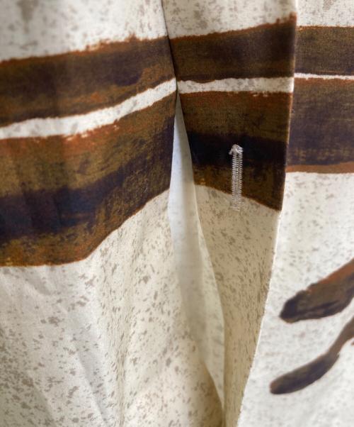 LOEWE（ロエベ）LOEWE (ロエベ) 長袖シャツ ベージュ サイズ:42の古着・服飾アイテム