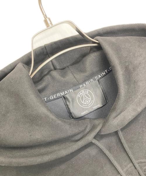 Paris Saint-Germain（パリサンジェルマン）PARIS SAINT-GERMAIN (パリサンジェルマン) プルオーバーパーカー ブラック サイズ:Mの古着・服飾アイテム