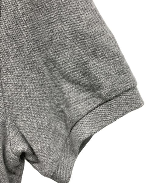 maison kitsune（メゾンキツネ）MAISON KITSUNE (メゾンキツネ) ポロシャツ グレー サイズ:SIZE Mの古着・服飾アイテム
