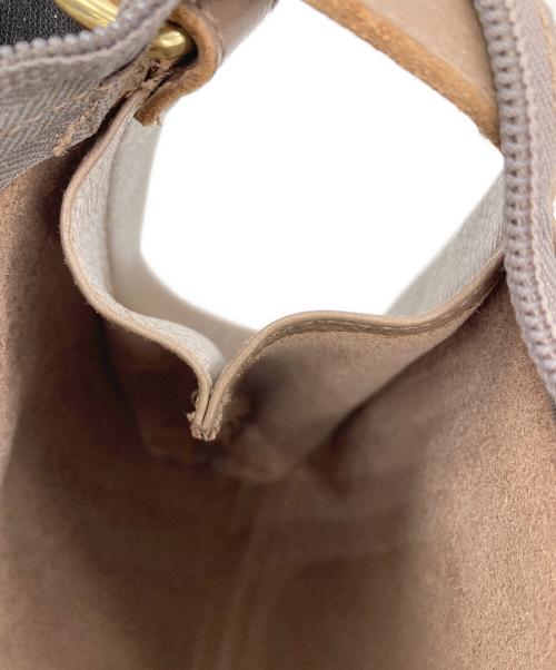 IL BISONTE（イル ビゾンテ）IL BISONTE (イル ビゾンテ) ショルダーバッグ ベージュの古着・服飾アイテム