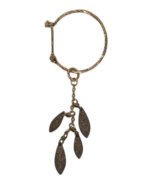 AGATHA（アガタ）AGATHA (アガタ) リーフチャームピアスの古着・服飾アイテム