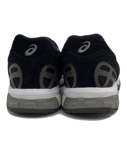 asics（アシックス）asics (アシックス) スニーカー ブラック サイズ:US 8の古着・服飾アイテム