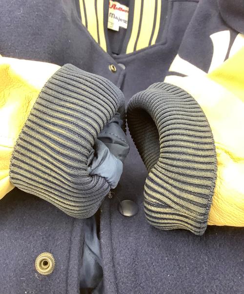 AUTHENTIC（オーセンティック）AUTHENTIC (オーセンティック) スタジャン ネイビー×ベージュ サイズ:XLの古着・服飾アイテム