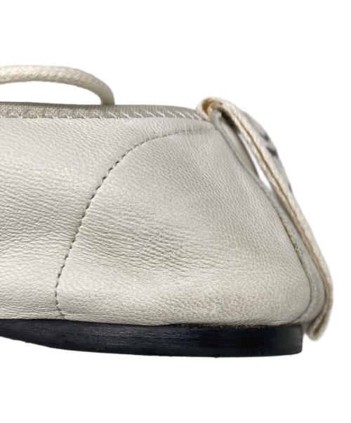 LOEWE（ロエベ）LOEWE (ロエベ) ソフトダービーフラットシューズ ホワイト サイズ:23の古着・服飾アイテム
