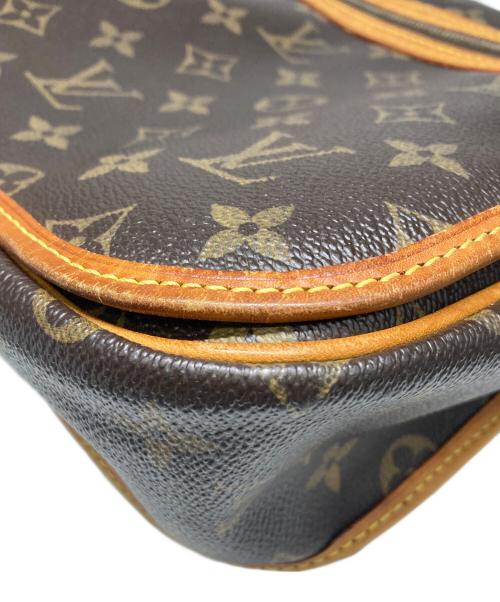 LOUIS VUITTON（ルイ ヴィトン）LOUIS VUITTON (ルイ ヴィトン) ショルダーバッグ ブラウンの古着・服飾アイテム