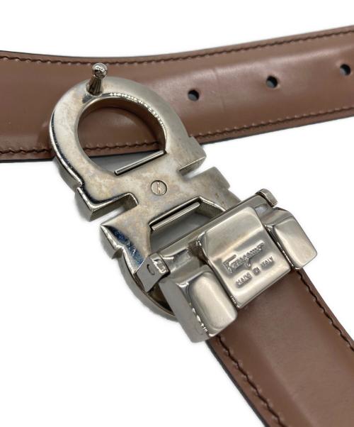 Salvatore Ferragamo（サルヴァトーレ フェラガモ）Salvatore Ferragamo (サルヴァトーレ フェラガモ) ガンチーニレザーベルト ブラック×シルバーの古着・服飾アイテム