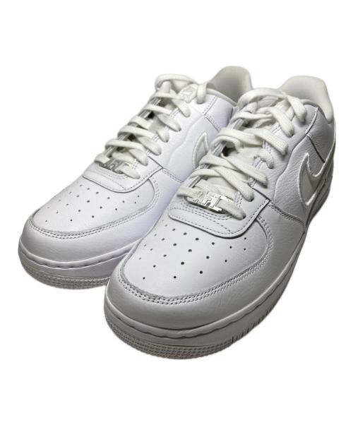 NIKE（ナイキ）NIKE (ナイキ) ローカットスニーカー ホワイト サイズ:27の古着・服飾アイテム